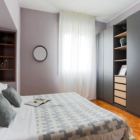 The Best Rent - Spacious One-Bedroom Apartment In Moscova District Milán Exterior foto