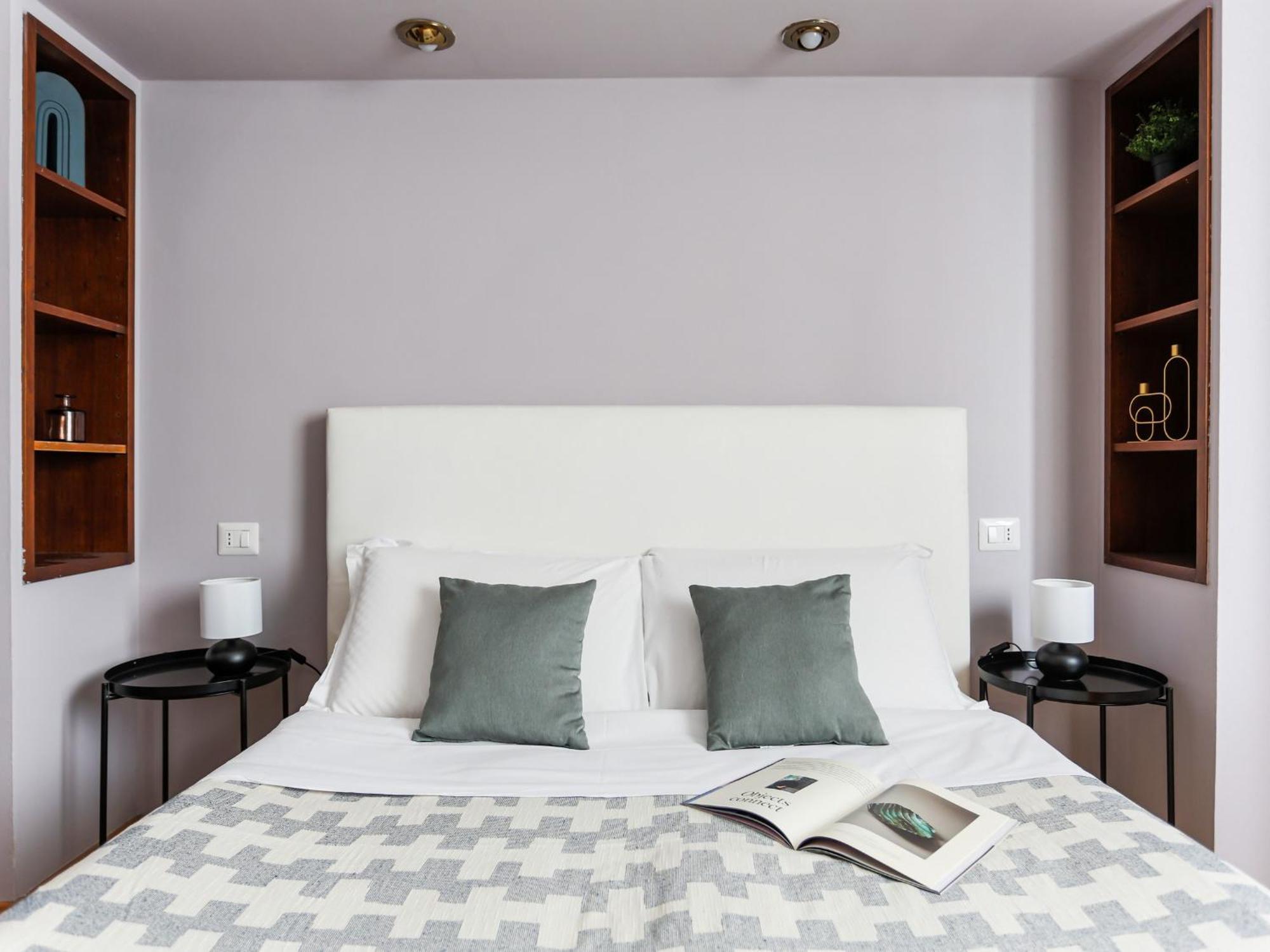 The Best Rent - Spacious One-Bedroom Apartment In Moscova District Milán Exterior foto