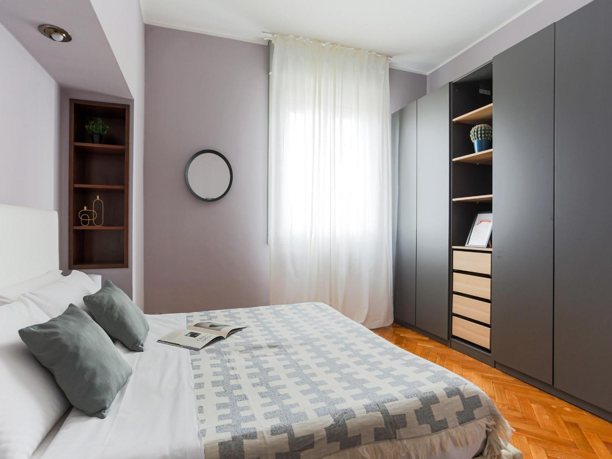 The Best Rent - Spacious One-Bedroom Apartment In Moscova District Milán Exterior foto