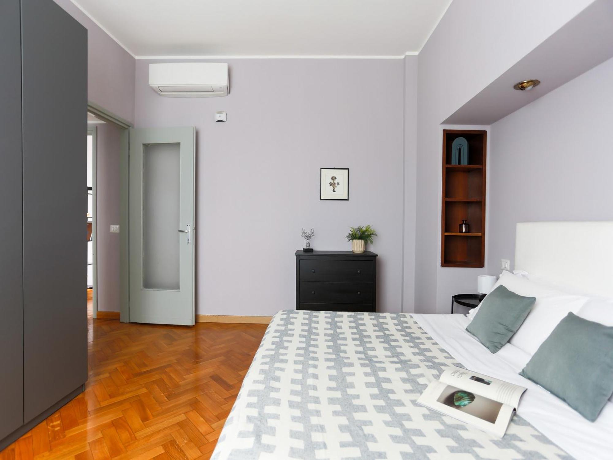 The Best Rent - Spacious One-Bedroom Apartment In Moscova District Milán Exterior foto