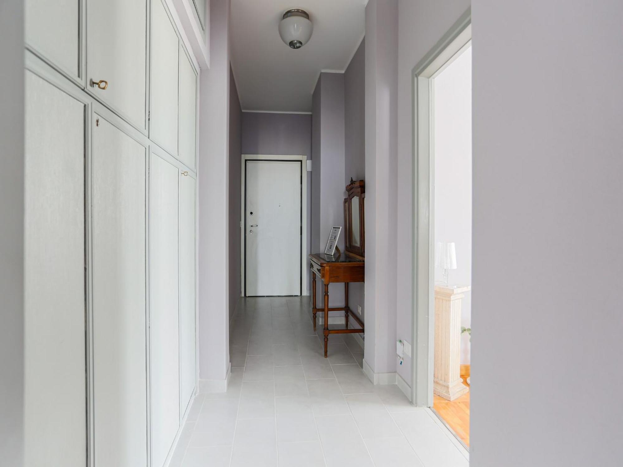 The Best Rent - Spacious One-Bedroom Apartment In Moscova District Milán Exterior foto