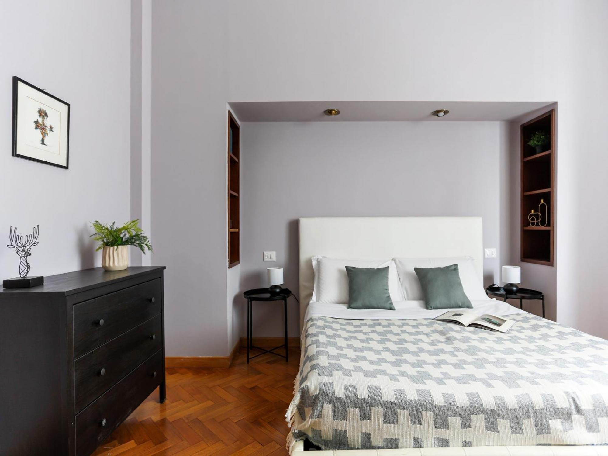 The Best Rent - Spacious One-Bedroom Apartment In Moscova District Milán Exterior foto