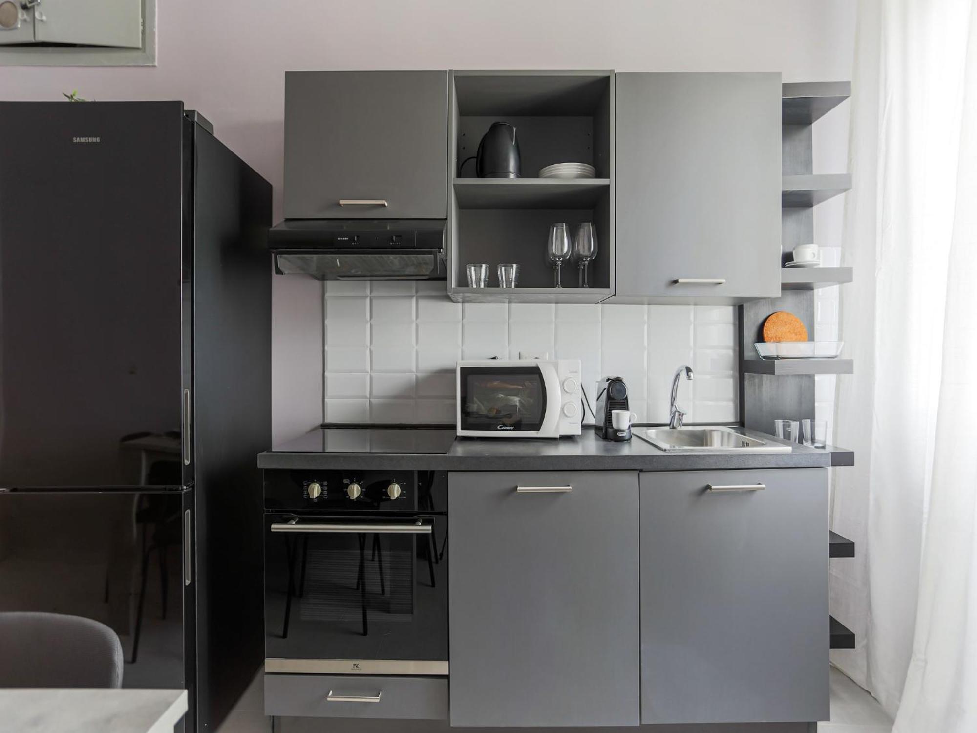 The Best Rent - Spacious One-Bedroom Apartment In Moscova District Milán Exterior foto